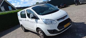 dommages fourgonnettes/vécules utilitaires Ford Transit Custom 2.0tdci  131pk automaat 2017/11