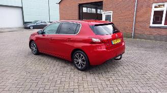 Peugeot 308 1.6hdi 88kw  automaat  navi  pano picture 15
