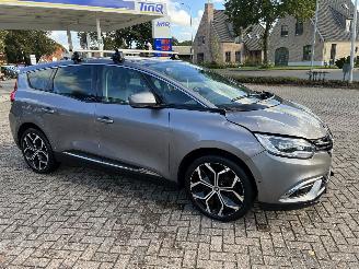 Coche siniestrado Renault Grand-scenic 1.3 - 103 Kw automaat 2021/4