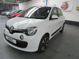 Damaged car Renault Twingo 1.0sce collection 2018/3