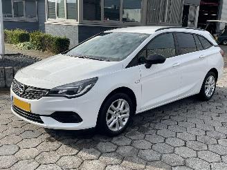 škoda osobní automobily Opel Astra SPORTS TOURER 1.2 Edition 2021/8