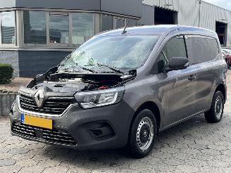 danneggiata veicoli commerciali Renault Kangoo 1.5 Blue dCi 95 Comfort L1 2023/6