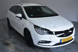 Démontage voiture Opel Astra SPORTS TOURER+ 2018/6