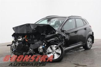 dommages fourgonnettes/vécules utilitaires Hyundai Kona Kona (OS), SUV, 2017 39 kWh 2020/12