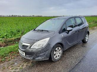 Unfallwagen Opel Meriva B 1.4 16V 2012/1