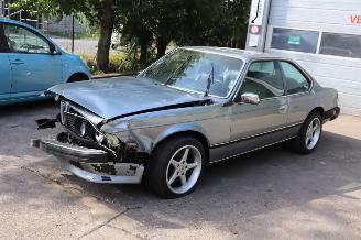 uszkodzony samochody osobowe BMW 6-serie 635 CSI 1985/1