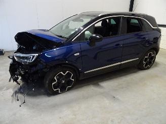 Vaurioauto  passenger cars Opel Crossland 1.2 THP AUTOMAAT 2022/8