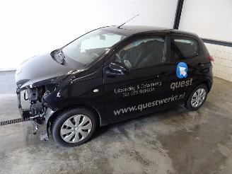 damaged passenger cars Peugeot 108 1.0 2014/12