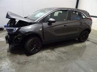 damaged commercial vehicles Opel Crossland 1.2 THP 2021/3