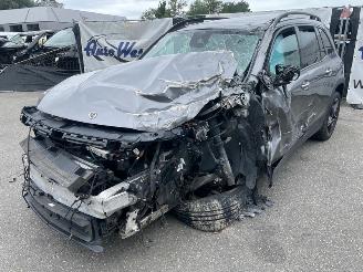 uszkodzony samochody osobowe Mercedes GLB 220 D AMG 4MATIC 2021/6