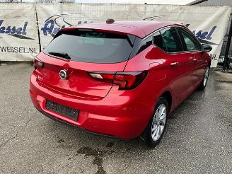 Opel Astra 1.2 Turbo Elegance picture 3