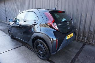 Toyota Aygo X 1.0 VVT-i 53kW Airco MT Play picture 9