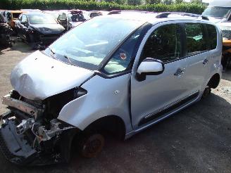 Damaged car Citroën C3 picasso 1.6 automaat 2015/1