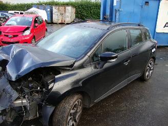Voiture accidenté Renault Clio  2015/1
