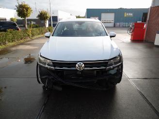 Voiture accidenté Volkswagen Tiguan  2019/3