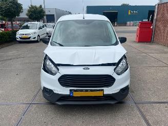 Démontage voiture Ford Courier  2019/4