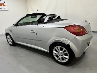 Opel Tigra TwinTop 1.4 Twinport TEC Cosmo picture 4