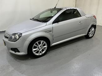 Opel Tigra TwinTop 1.4 Twinport TEC Cosmo picture 3