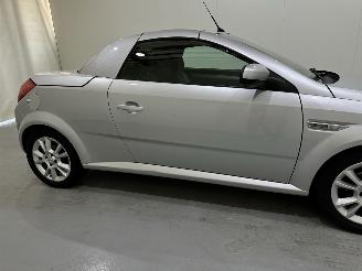 Opel Tigra TwinTop 1.4 Twinport TEC Cosmo picture 13
