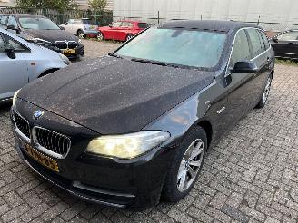 Auto incidentate BMW 5-serie 520i Touring Automaat 2014/4