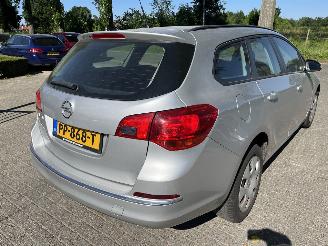 Opel Astra 1.4 Edition Stationcar picture 4