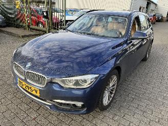 Ocazii autoturisme BMW 3-serie 320i Automaat Stationcar Luxury Edition 2019/3