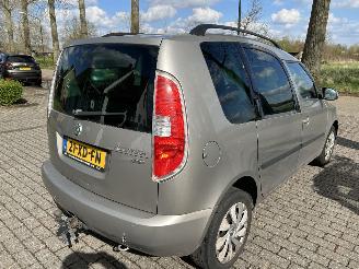 Skoda Roomster 1.4-16V Style picture 4