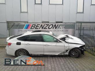 Voiture accidenté BMW 3-serie  2015/4
