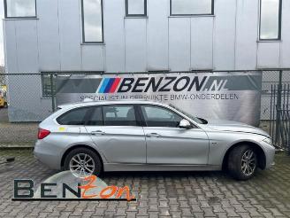 skadebil auto BMW 3-serie  2013/11