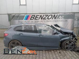 skadebil auto BMW 1-serie 1 serie (F40), Hatchback, 2019 118i 1.5 TwinPower 12V 2021/10