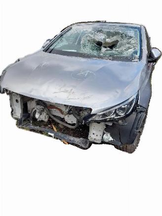 dommages fourgonnettes/vécules utilitaires Peugeot 308 Allure 2020/1