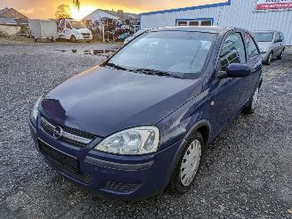 Gebrauchtwagen PKW Opel Corsa 1.0 2004/1