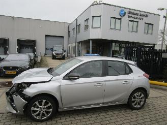 Unfall Kfz Van Opel Corsa 12i 5drs 2022/8