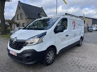 damaged commercial vehicles Renault Trafic 1.6 dCi T29 L2H1 Formula Edition Energy 2018/1