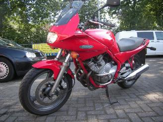 okazja motocykle Yamaha XJ 6 Division 600 S DIVERSION IN ZEER NETTE STAAT !!! 1992/4