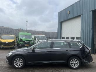demontáž osobní automobily Volkswagen Passat 1.6 TDI DSG AUTOMAAT BJ 2018 CLIMA NAVI ! 2018/1
