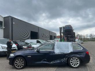 Coche siniestrado BMW 5-serie Touring 528i AUTOMAAT High Executive BJ 2012 179644 KM 2012/1
