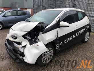 Coche accidentado Toyota Aygo Aygo (B40), Hatchback, 2014 1.0 12V VVT-i 2018/10