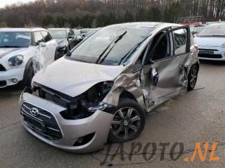 Voiture accidenté Hyundai Ix20 iX20 (JC), SUV, 2010 / 2019 1.6i 16V 2019/5