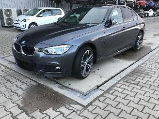 danneggiata veicoli commerciali BMW 3-serie  2016/1