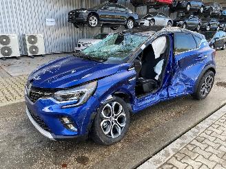 uszkodzony samochody ciężarowe Renault Captur E-Tech 100 2022/6