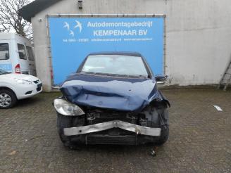 Damaged car Mercedes B-klasse B (W245,242) Hatchback 2.0 B-180 CDI 16V (OM640.940(Euro 4)) [80kW]  (=
03-2005/11-2011) 2007/1