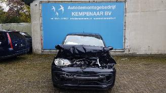 damaged passenger cars Volkswagen Up Up! (121) Hatchback 1.0 12V 60 (CHYA) [44kW]  (08-2011/08-2020) 2018