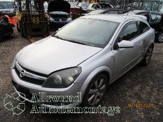 Coche accidentado Opel Astra Astra H GTC (L08) Hatchback 3-drs 1.4 16V Twinport (Z14XEP(Euro 4)) [6=
6kW]  (03-2005/10-2010) 2008/9