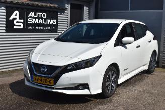 Auto incidentate Nissan Leaf Acenta 40 Kwh 150Pk Navi/Airco/Camera 2019/4