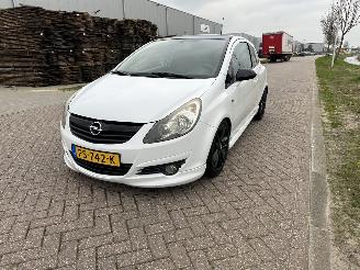  Opel Corsa 1.6 limited edition 2008/9