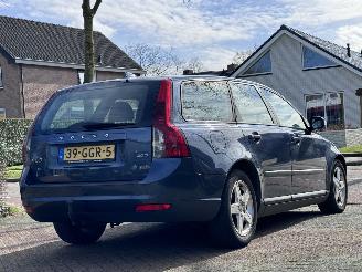 Volvo V-50 2.0 D AUTOMAAT picture 3
