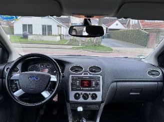 Ford Focus 1.8 16V picture 5