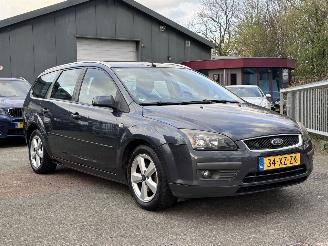 Ford Focus 1.8 16V picture 2