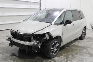 damaged commercial vehicles Citroën C4-picasso C4 SpaceTourer 2021/9